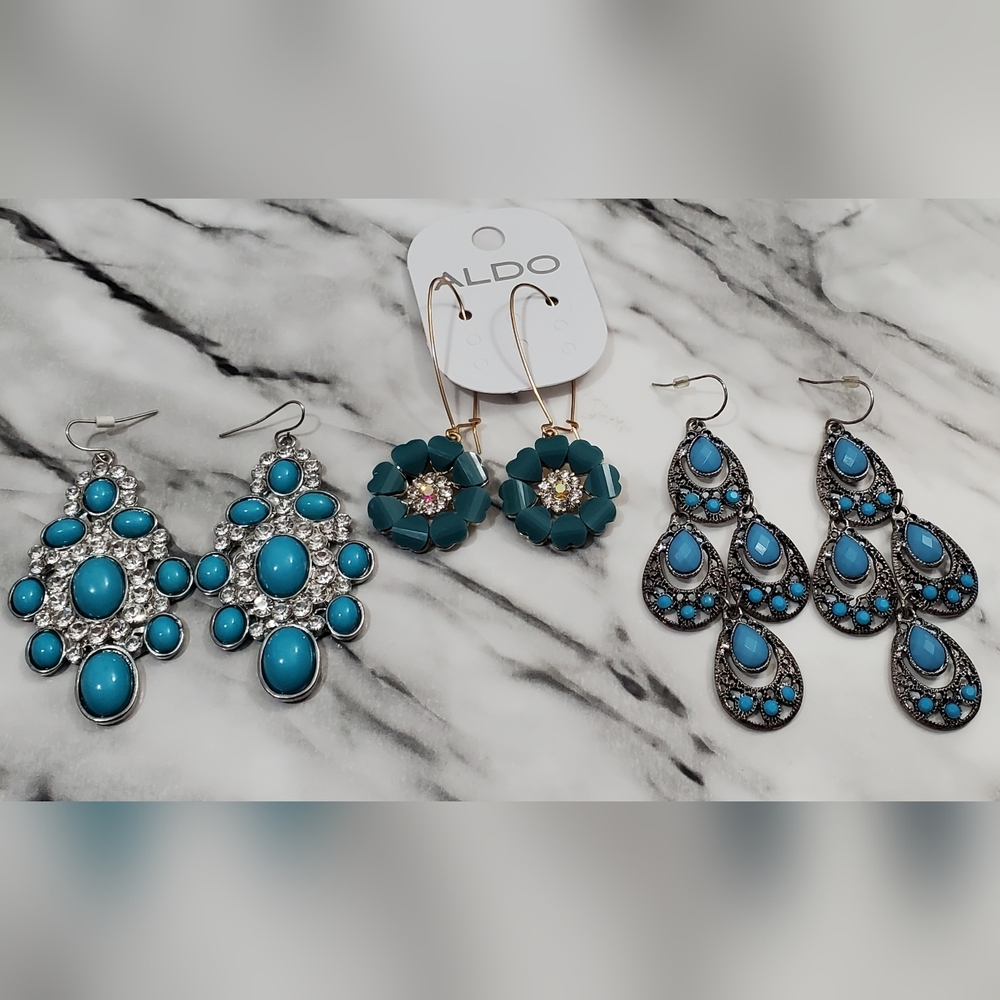 Vintage Style Dangled Earrings Set Of 3